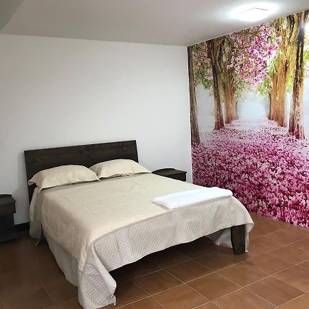 Spica Casa Hotel Кали Екстериор снимка